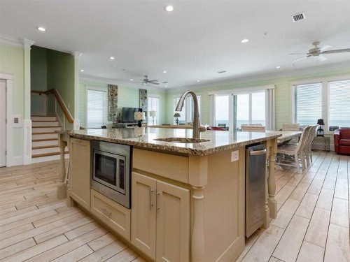 Diamond by Meyer Vacation Rentals - image 12