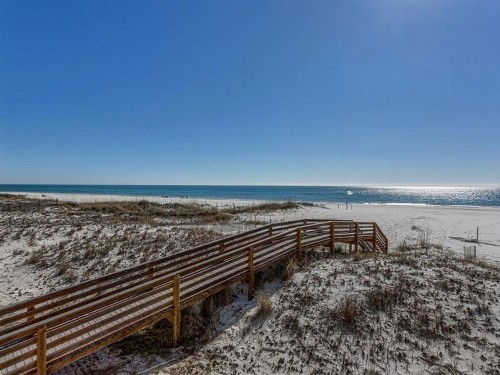 Emerald by Meyer Vacation Rentals - image 11