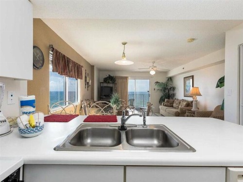 Four Winds 701 by Meyer Vacation Rentals - image 9