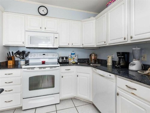 Jenny Lind West by Meyer Vacation Rentals - image 12