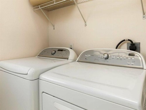 Jenny Lind East by Meyer Vacation Rentals - image 10