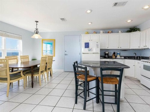 Jenny Lind East by Meyer Vacation Rentals - image 11
