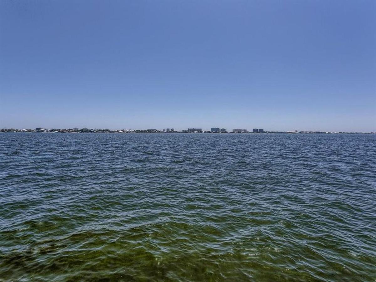 Sunny South by Meyer Vacation Rentals - image 6