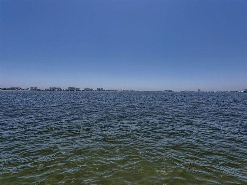 Sunny South by Meyer Vacation Rentals - image 8