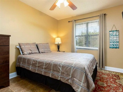 Mariner Lakes 20 by Meyer Vacation Rentals - image 10