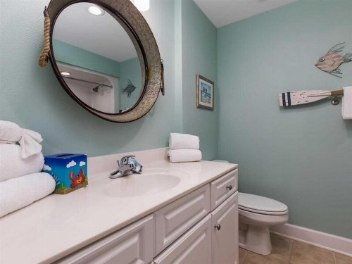 Phoenix On The Bay 2208 by Meyer Vacation Rentals - image 7