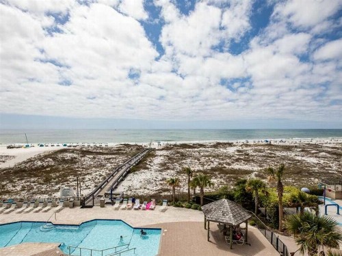 Phoenix East II 2031 by Meyer Vacation Rentals - image 6