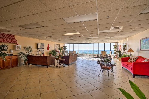 Gulf Coast Luxury Getaway on Orange Beach with Views - image 4