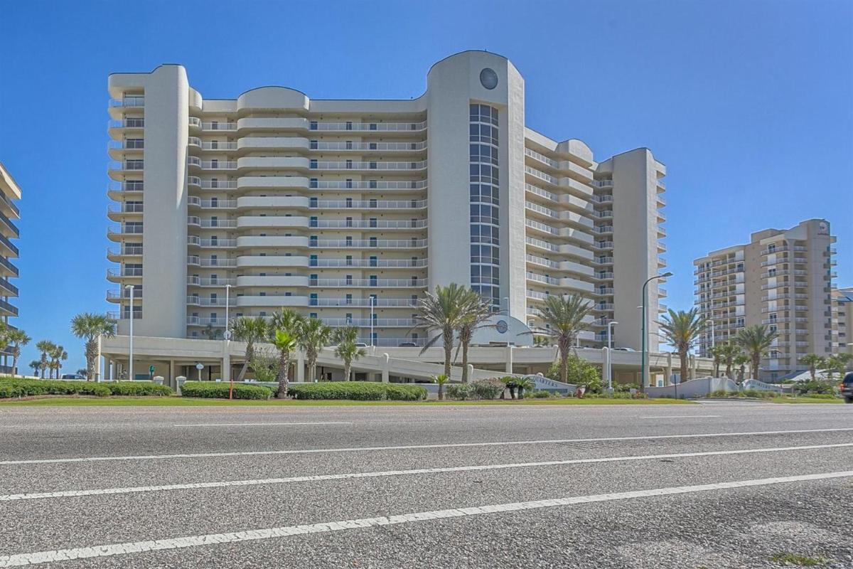 Admirals Quarters by Meyer Vacation Rentals - image 6