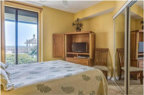 Summer House by Meyer Vacation Rentals - image 9