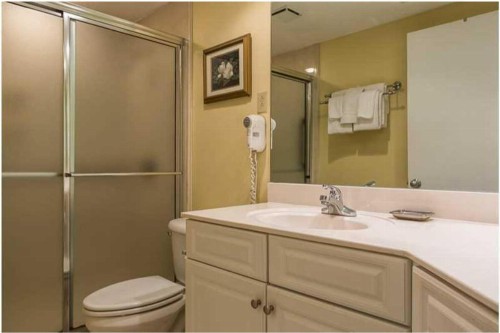 Summer House by Meyer Vacation Rentals - image 10