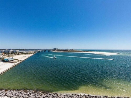 Grand Pointe by Meyer Vacation Rentals - image 11