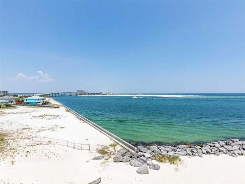 Grand Pointe by Meyer Vacation Rentals - image 12