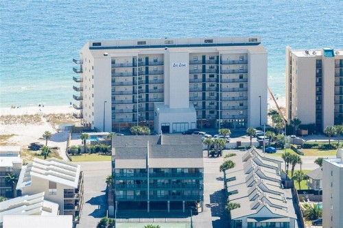 Lei Lani Tower by Meyer Vacation Rentals - image 1