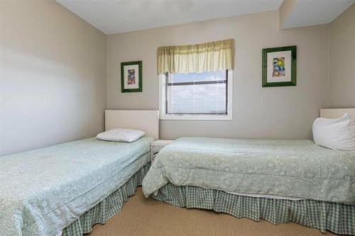 Seaside Beach & Racquet by Meyer Vacation Rentals - image 11