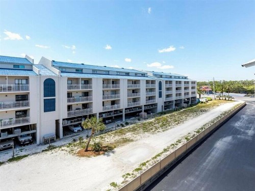 Romar Beach by Meyer Vacation Rentals - image 5