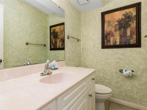 Romar Tower by Meyer Vacation Rentals - image 8