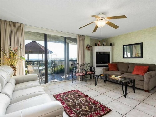 Romar Tower by Meyer Vacation Rentals - image 10