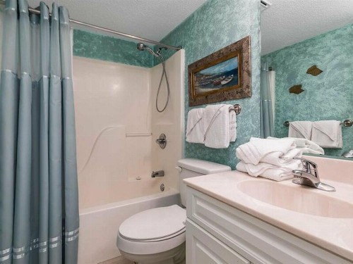 Romar Tower by Meyer Vacation Rentals - image 3