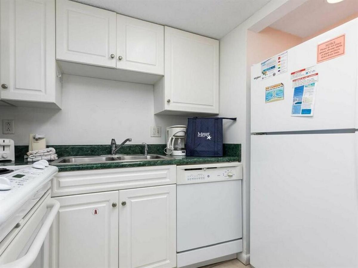 Romar Tower by Meyer Vacation Rentals - image 5