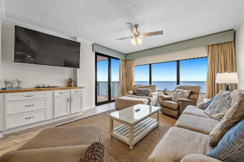 Four Seasons 602 West - image 1