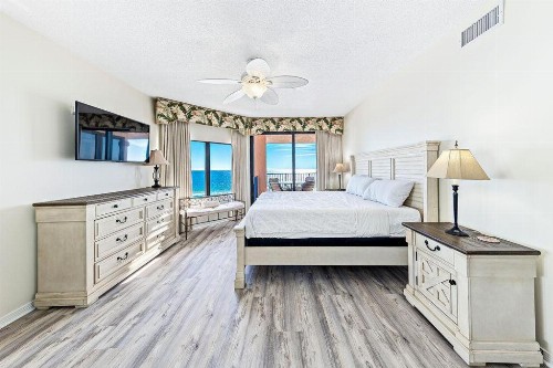 Four Seasons 602 West - image 31