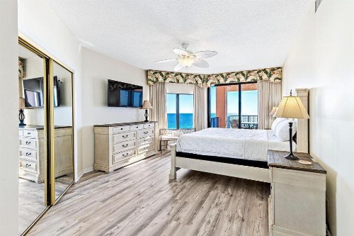 Four Seasons 602 West - image 34