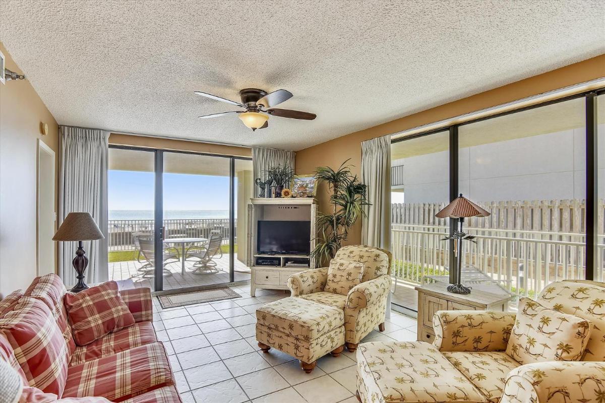 Beachfront Corner Condo Private Balcony Beautiful View My Beach Getaways - main image