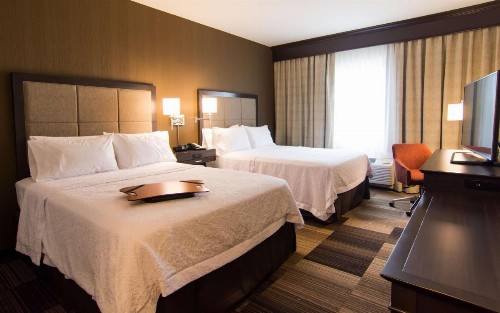 Hampton Inn Orange City - image 2