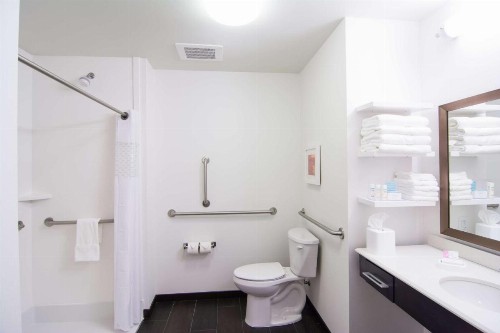 Hampton Inn Orange City - image 28