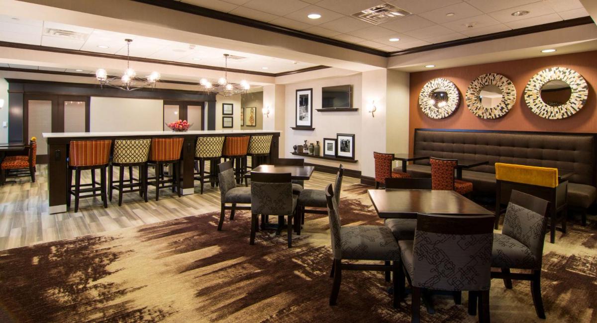 Hampton Inn Orange City - image 3