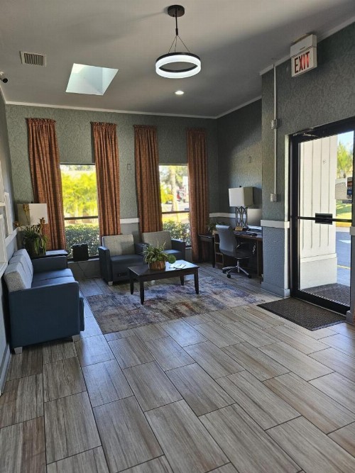 Quality Inn Orange City - image 13