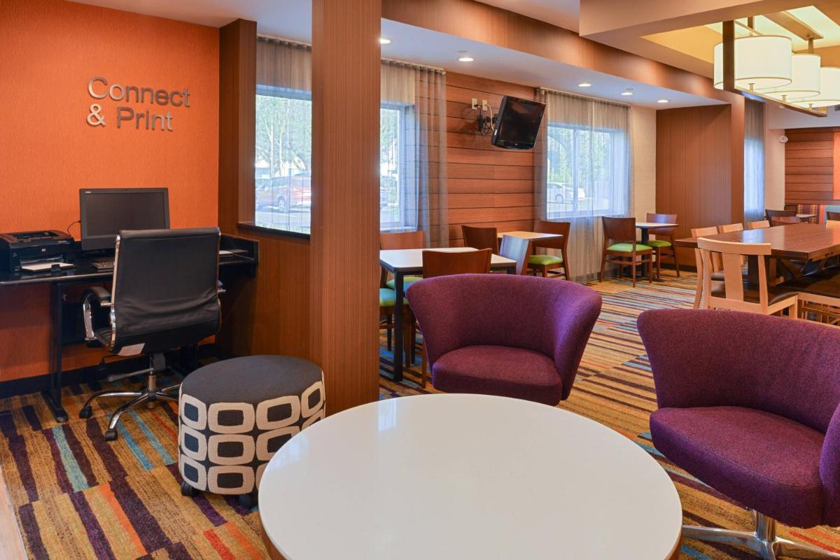 Fairfield Inn Jacksonville Orange Park - image 6