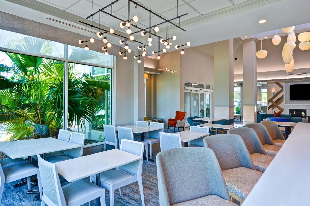 Hilton Garden Inn Jacksonville Orange Park - image 5