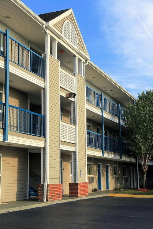 Stay Suites of America - Orange Park - image 7