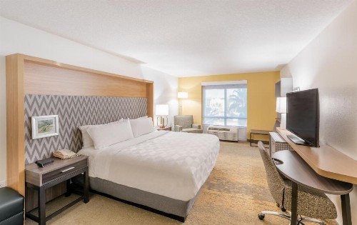 Holiday Inn Hotel & Suites - Orange Park - Wells Rd. - image 18