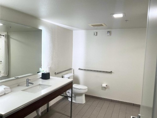 Holiday Inn Hotel & Suites - Orange Park - Wells Rd. - image 39