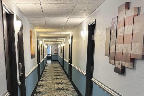 Days Inn by Wyndham Orange Park/Jacksonville - image 38
