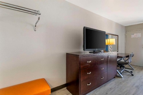 Zen Living Suites Extended Stay - Jacksonville - Orange Park - image 34