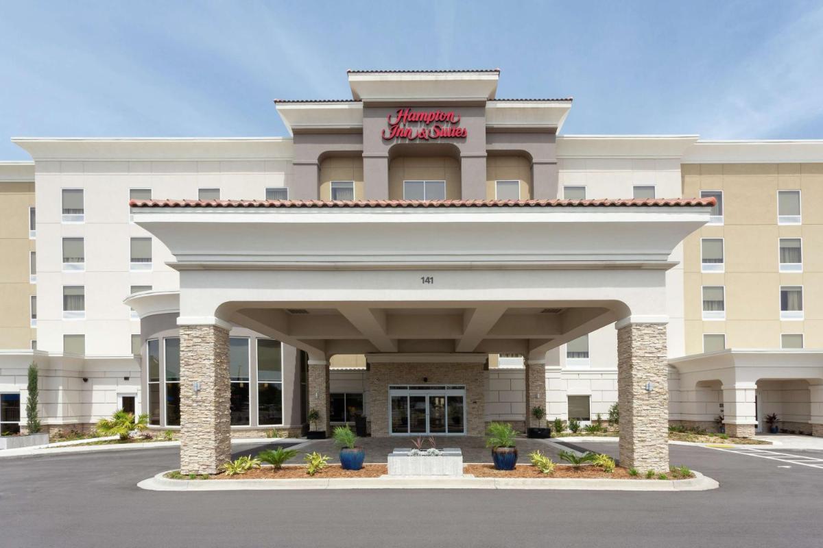Hampton Inn and Suites Jacksonville/Orange Park FL - main image