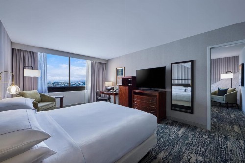 DoubleTree by Hilton Anaheim/Orange County - image 50