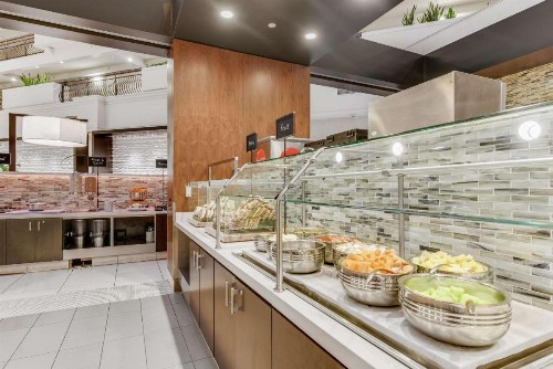 Embassy Suites by Hilton Anaheim-Orange - image 14