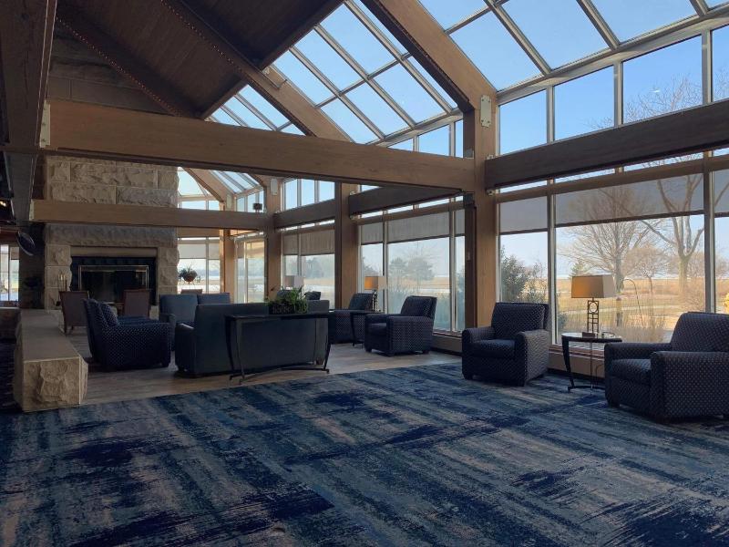 Maumee Bay State Park Lodge - image 2