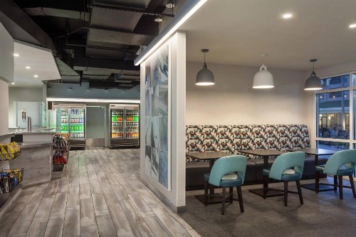 SpringHill Suites by Marriott Orlando Lake Buena Vista in Marriott Village - image 20