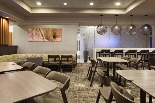 SpringHill Suites by Marriott Orlando Lake Buena Vista in Marriott Village - image 24