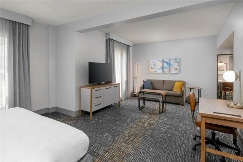 Homewood Suites by Hilton Orlando-UCF Area - image 32