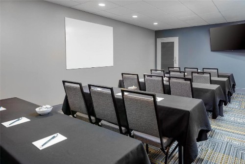 Homewood Suites by Hilton Orlando-UCF Area - image 40
