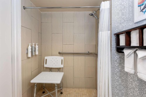 Hampton Inn Orlando-Airport - image 23