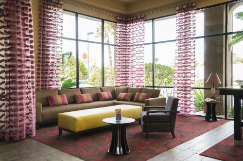 Ramada by Wyndham Orlando Florida Mall - image 2