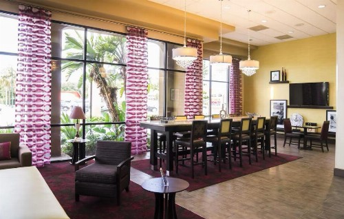 Ramada by Wyndham Orlando Florida Mall - image 7